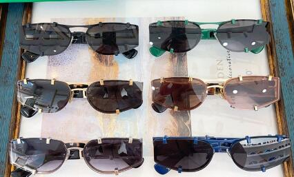 Fashionable metal men's cat-eye sunglasses, face-flattering small sunglasses