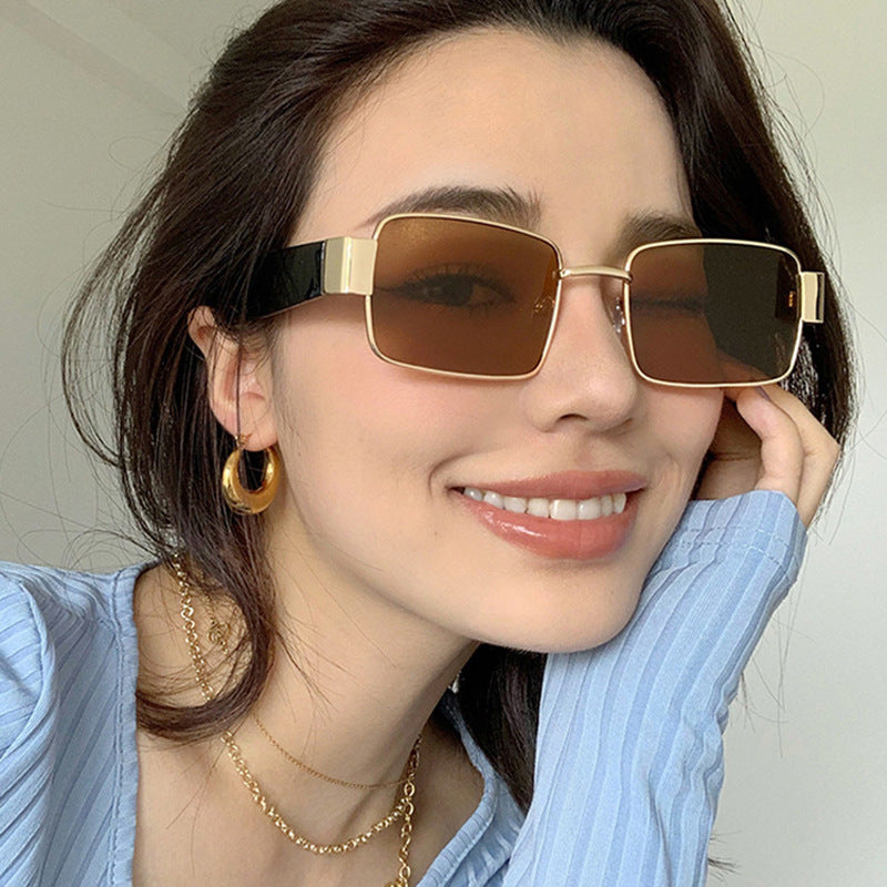 New Retro and Vintage Square Sunglasses Men And Women Hip-Hop Street Shooting Sunglasses Net Red Sunglasses