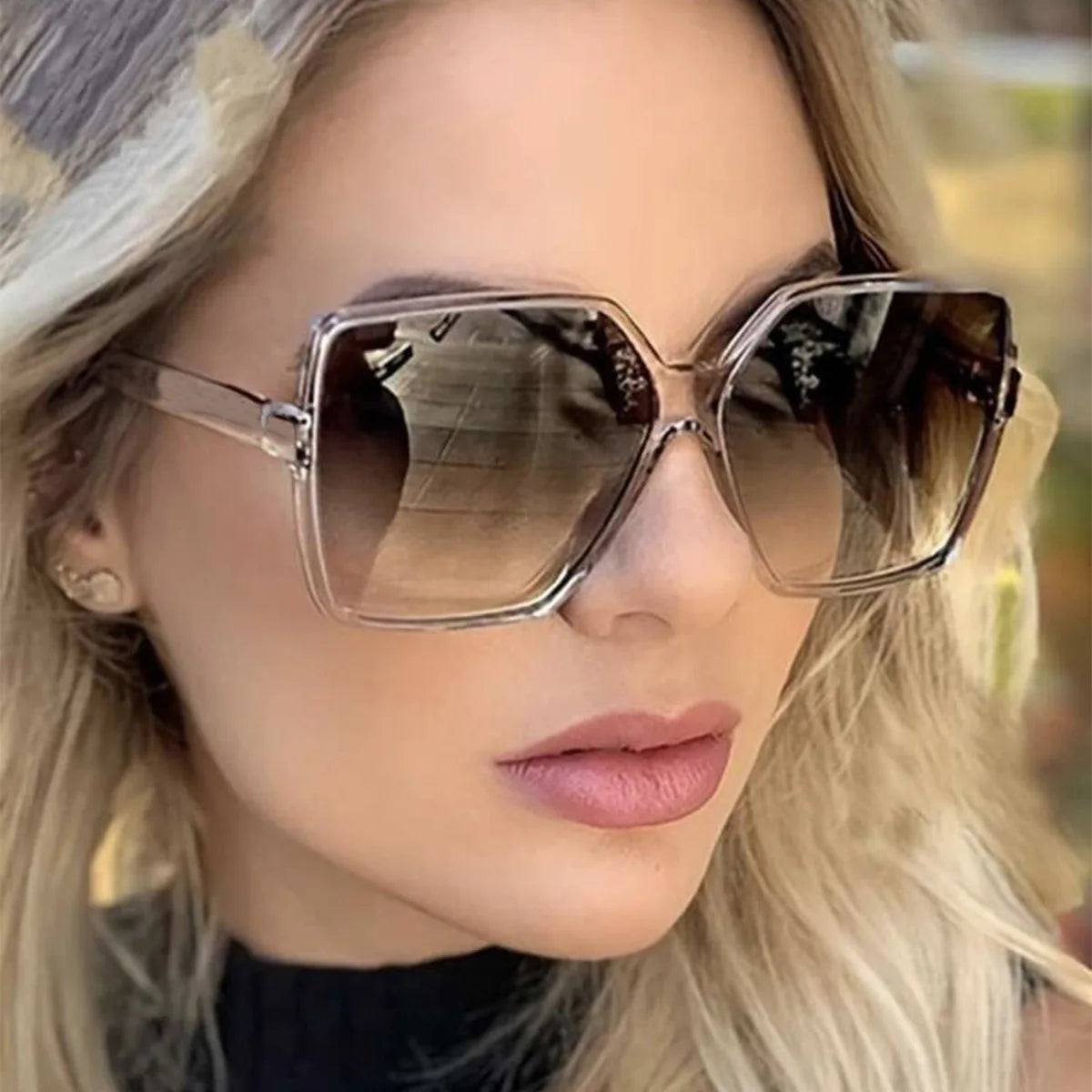 Oversize Square Sunglasses for Women – Luxury Gradient Black